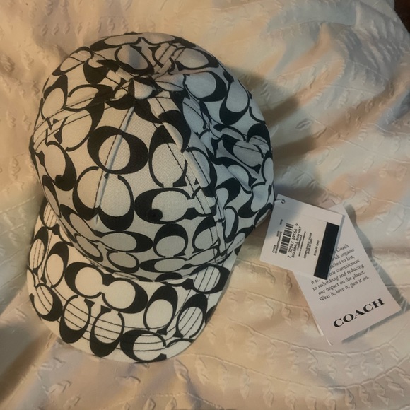 COACH Cap NWT - Picture 2 of 7